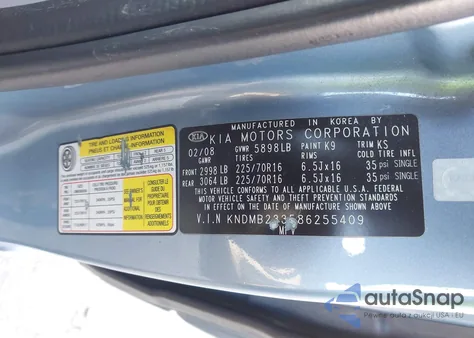 2008 Kia Sedona Lx z USA, uszkodzony, nr VIN KNDMB233586255409